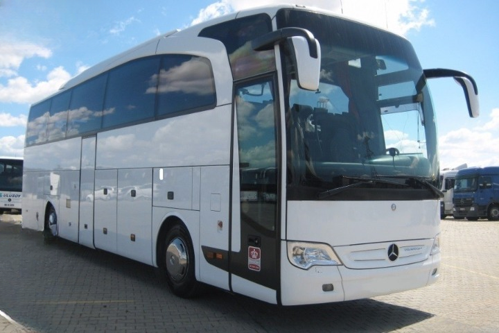 اتوبيس نقل سياحي