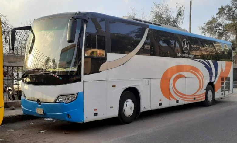 اتوبيس نقل سياحي